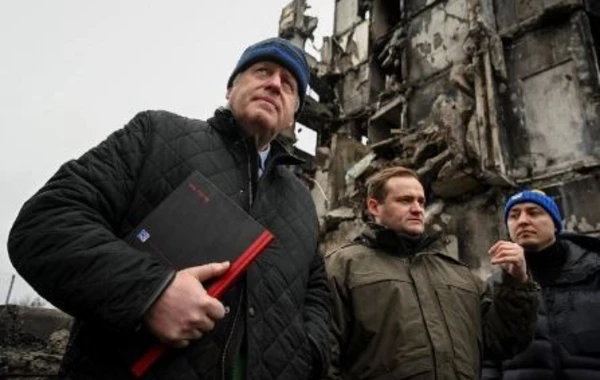 Boris Conson Ukraynaya gedib - FOTO