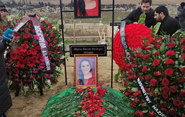 Əməkdar artist Tünzalə Əliyeva dəfn edildi - FOTO