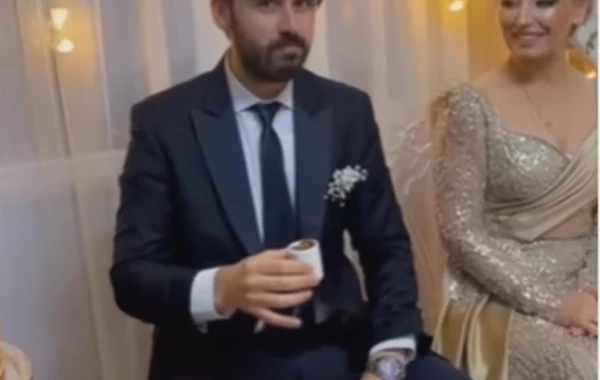 Emrahın oğlu nişanında "Yaşa Azərbaycan" mahnısına rəqs etdi - FOTO/VİDEO