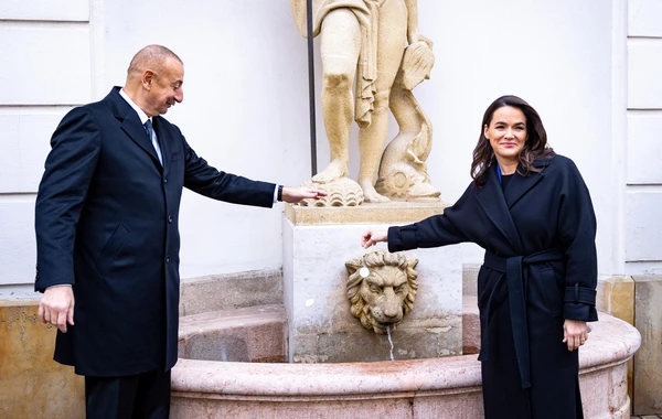 Prezident İlham Əliyevin Macarıstan lideri ilə təkbətək görüşü olub - FOTO/VİDEO - YENİLƏNİB