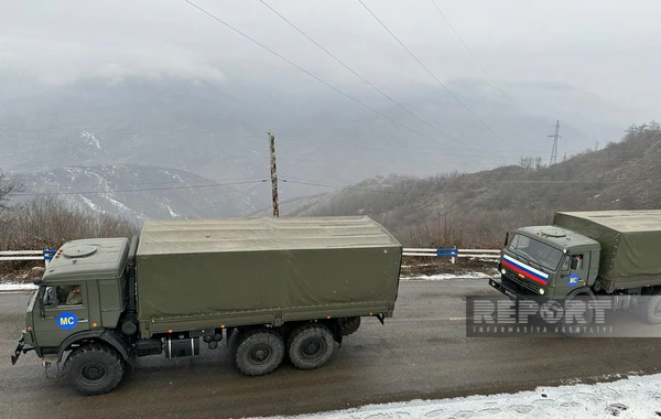 Сегодня по дороге Ханкенди-Лачын беспрепятственно проехали 57 автомобилей миротворцев - ОБНОВЛЕНО + ФОТО