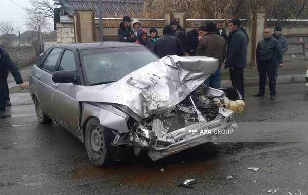 Azərbaycanda minik və yük maşınları toqquşdu: Yaralılar var - FOTO