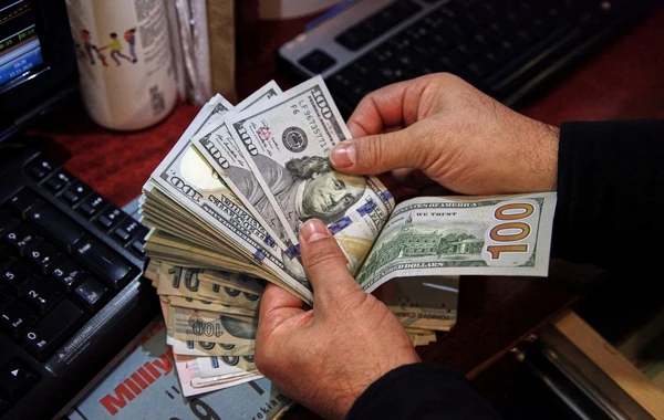 Dollarla bağlı MÜHÜM QƏRAR