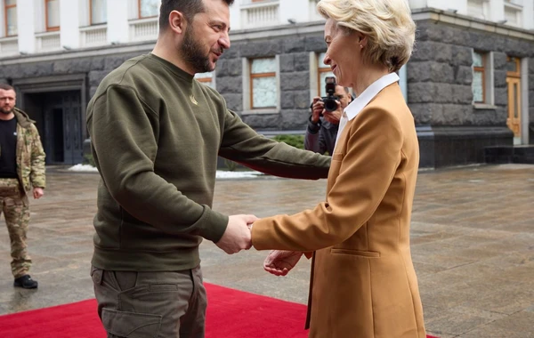 Zelenski Kiyevdə Ursula fon der Lyayen ilə görüşdü - FOTO