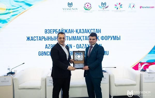 Aktau şəhərində Azərbaycan - Qazaxıstan gənclərinin həmrəylik forumu keçirilib - FOTO