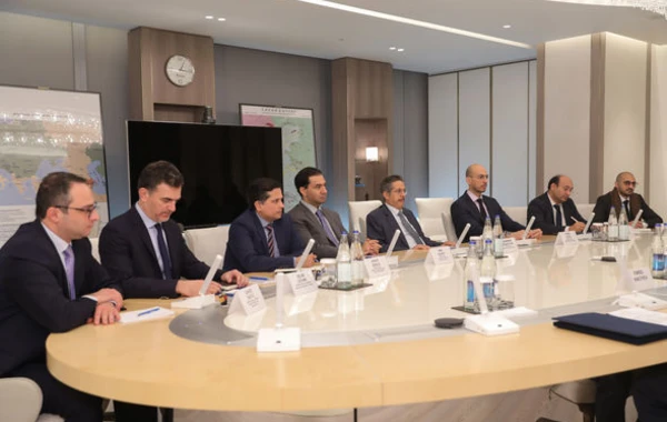 Подписано соглашение между SOCAR и компанией ACWA Power - ФОТО