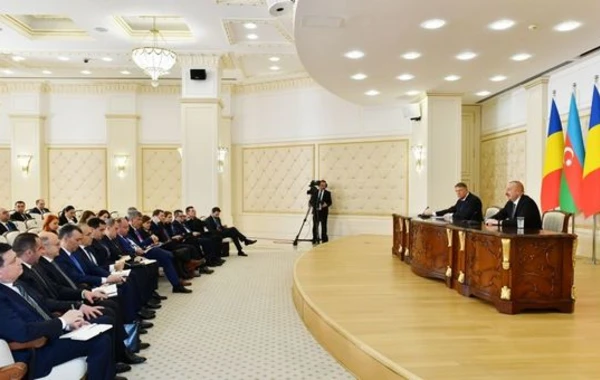 Президенты Азербайджана и Румынии выступили с заявлениями для прессы - ОБНОВЛЕНО + ФОТО