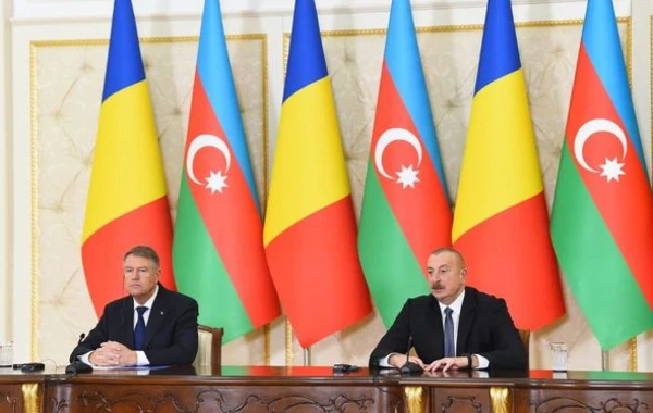 Президенты Азербайджана и Румынии выступили с заявлениями для прессы - ОБНОВЛЕНО + ФОТО