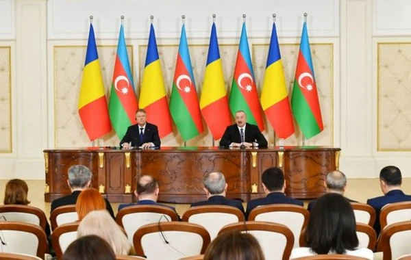 Президенты Азербайджана и Румынии выступили с заявлениями для прессы - ОБНОВЛЕНО + ФОТО