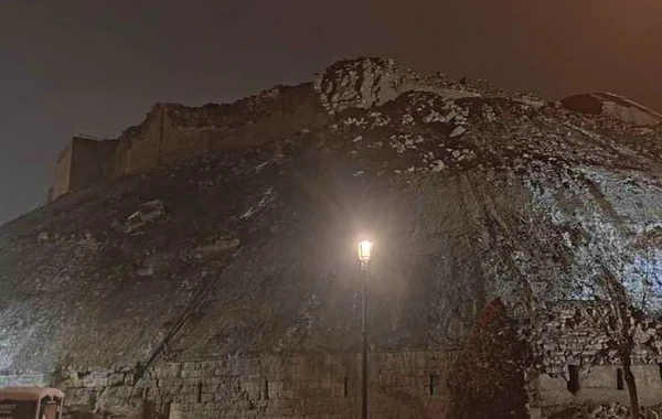 Zəlzələ nəticəsində 6000 yaşı olan Qaziantep qalası dağıldı - FOTO/VİDEO