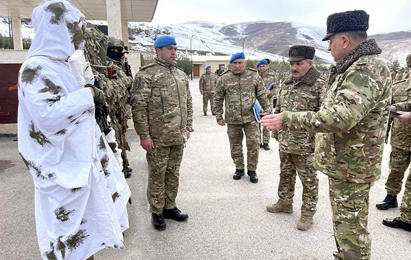 Начальник Генштаба Азербайджана проверил ход интенсивной боевой подготовки воинских частей - ФОТО