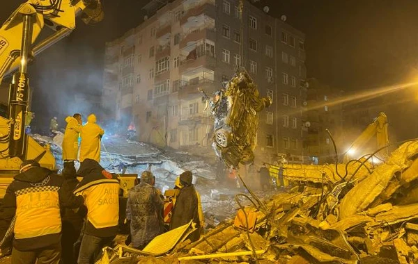 Разрушительное землетрясение в Турции: число погибших возросло до 5 434 человек - ОБНОВЛЕНО + ВИДЕО