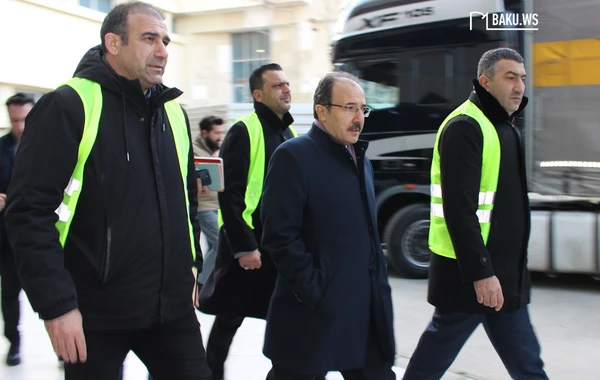 Qida, Pampers, döşək, xalça... - Qardaş ölkəyə edilən hümanitar yardım aksiyasından FOTOREPORTAJ