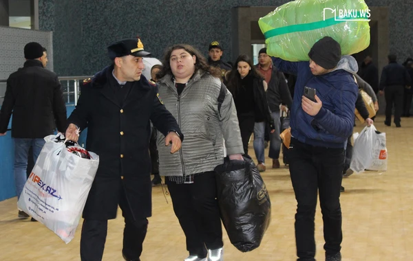 Qida, Pampers, döşək, xalça... - Qardaş ölkəyə edilən hümanitar yardım aksiyasından FOTOREPORTAJ