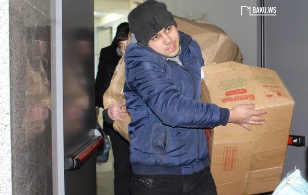 Qida, Pampers, döşək, xalça... - Qardaş ölkəyə edilən hümanitar yardım aksiyasından FOTOREPORTAJ