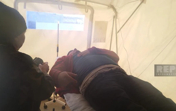 FHN-in kapitanı: "Türkiyədəki hospitalda zəlzələdən zərərçəkmiş 5 nəfəri qəbul etmişik" - FOTO