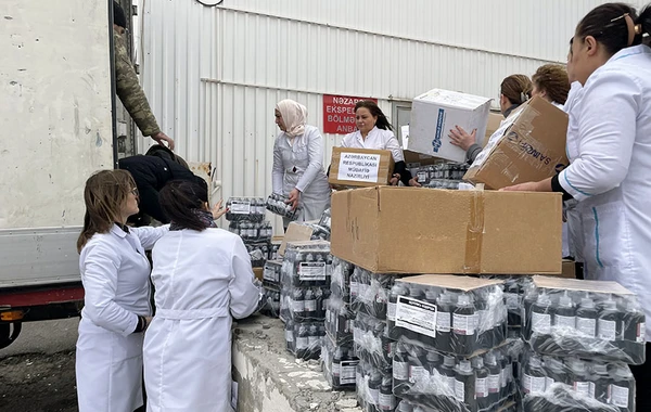 Минобороны Азербайджана отправило в Турцию необходимые медицинские принадлежности