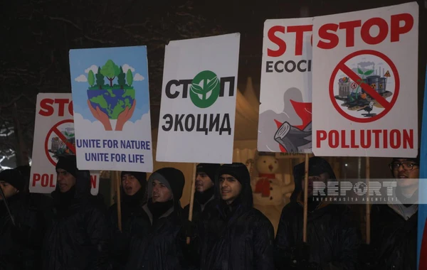 На дороге Ханкенди-Лачын продолжается акция протеста экоактивистов