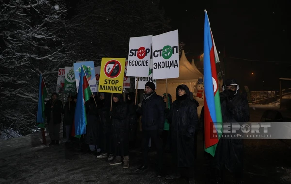 На дороге Ханкенди-Лачын продолжается акция протеста экоактивистов - ФОТО