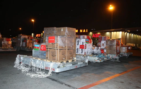 Mehriban Əliyevanın göstərişi ilə göndərilən 2-ci yardım təyyarəsi Türkiyəyə çatıb - FOTO/VİDEO - YENİLƏNİB