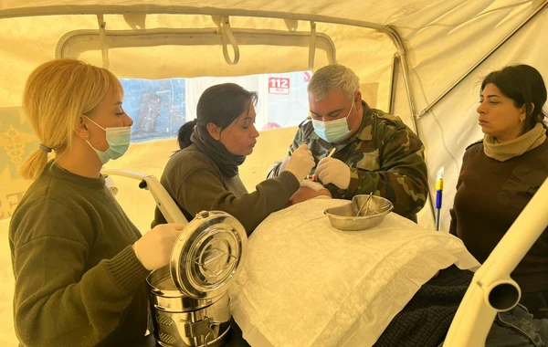 FHN-in Türkiyədəki mobil səhra hospitalında fasiləsiz xidmət davam etdirilir - FOTO/VİDEO