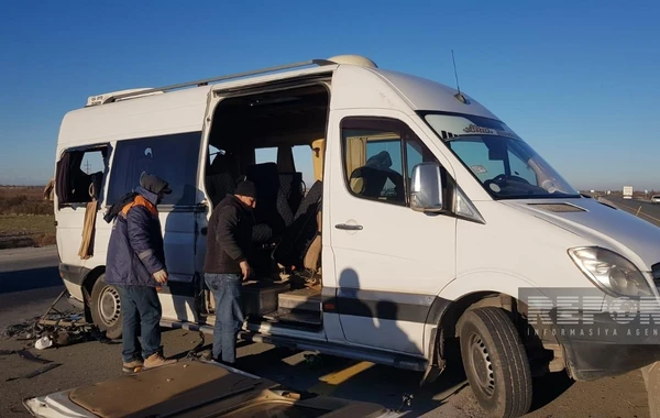 Ucarda mikroavtobus TIR-la toqquşub: Ölən və yaralananlar var - YENİLƏNİB - FOTO