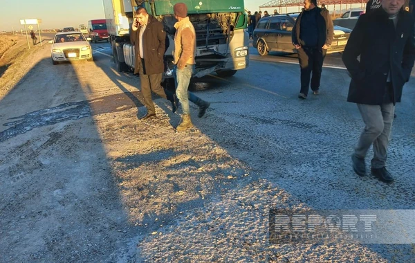 Ucarda mikroavtobus TIR-la toqquşub: Ölən və yaralananlar var - YENİLƏNİB - FOTO