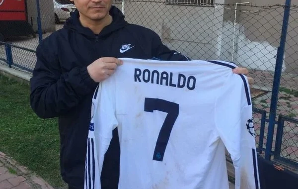 "Adanalı Ronaldo" formalarını satışa çıxarıb - FOTO