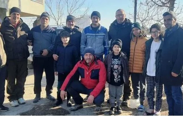 Dağıntılar altında qalan 13 yaşlı qız: “Çıxmağıma mane olursa, ayağımı kəsin!” - FOTO