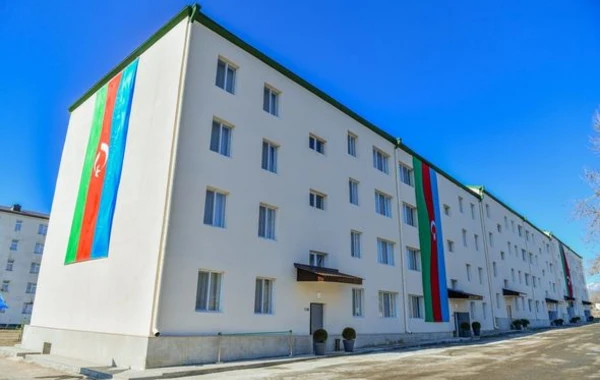 В воинской части ГПС в Джебраиле сданы в эксплуатацию жилые дома для пограничников - ФОТО