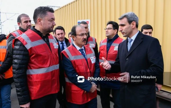 Azərbaycandan Türkiyəyə yardım göndərildi - FOTO