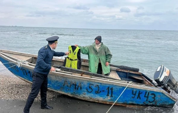 Təhlükəsizlik qaydalarını pozmuş kiçikhəcmli gəmi istifadəçiləri cəzalandırıldılar - FOTO