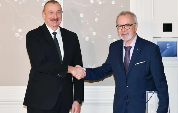 Prezident İlham Əliyev Münxendə Avropa İnvestisiya Bankının prezidenti ilə görüşüb - FOTO