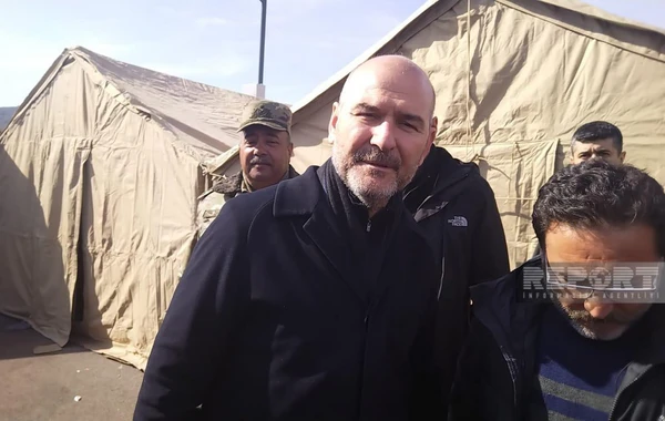 Süleyman Soylu Kahramanmaraşda Azərbaycanın xilasedicilərinin qaldığı əraziyə gedib - FOTO