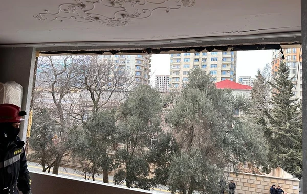 В Баку произошел взрыв в жилом доме - ВИДЕО