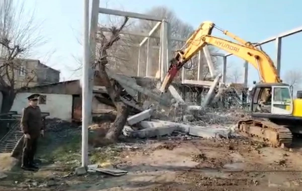 FHN daha bir qanunsuz tikintinin qarşısını aldı - FOTO/VİDEO