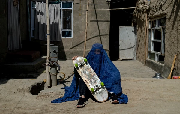 Əfqan qızlar "Taliban"dan gizli belə məşq edirlər - FOTO