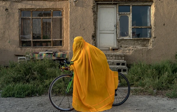 Əfqan qızlar "Taliban"dan gizli belə məşq edirlər - FOTO