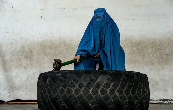 Əfqan qızlar "Taliban"dan gizli belə məşq edirlər - FOTO