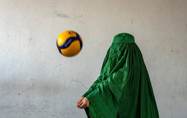 Əfqan qızlar "Taliban"dan gizli belə məşq edirlər - FOTO