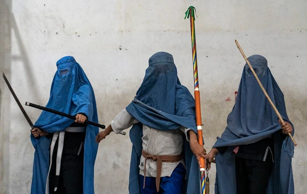 Əfqan qızlar "Taliban"dan gizli belə məşq edirlər - FOTO