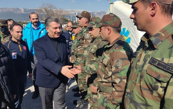 Fahrettin Koca FHN-in Kahramanmaraşdakı mobil səhra hospitallarında olub - FOTO/VİDEO