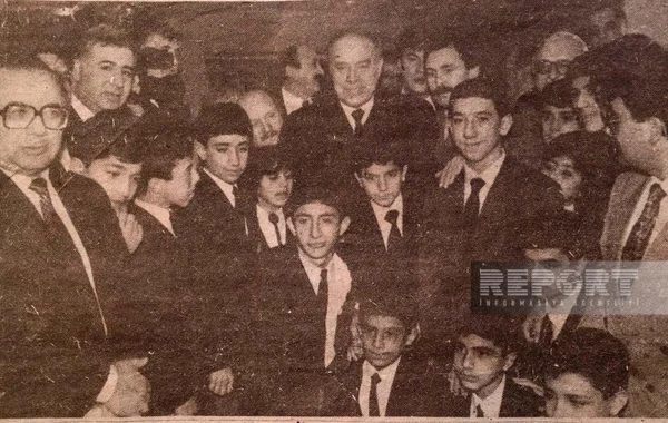 Xocalılı uşaqları Türkiyəyə aparan professor: “Onlardan birini övladlığa götürdüm” - FOTO