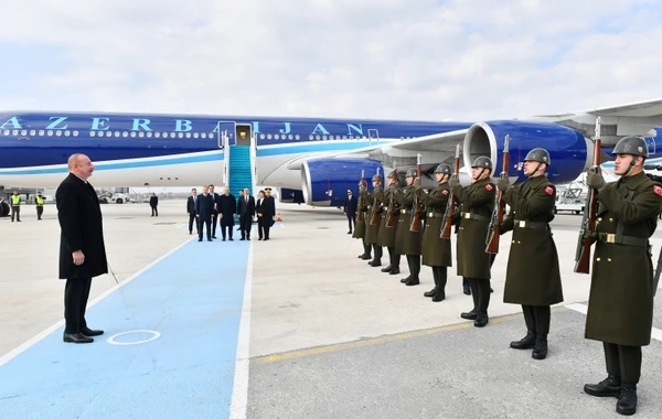 Президент Ильхам Алиев прибыл с рабочим визитом в Турцию - ОБНОВЛЕНО + ФОТО/ВИДЕО