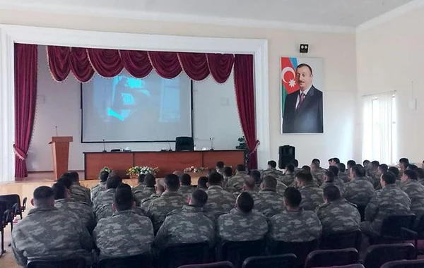 Azərbaycan Ordusunda Xocalı soyqırımının 31-ci ildönümü ilə əlaqədar silsilə tədbirlər keçirilib - FOTO/VİDEO