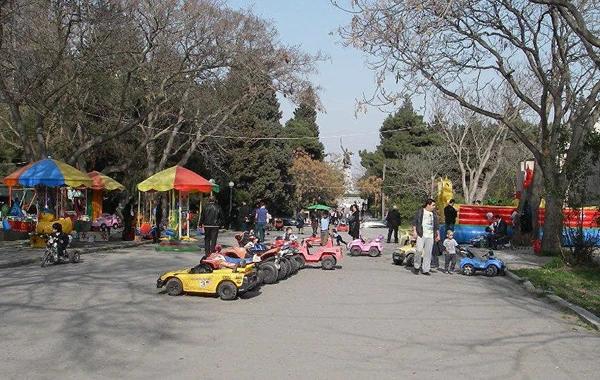 Paytaxtın məşhur parkı təmirə bağlandı