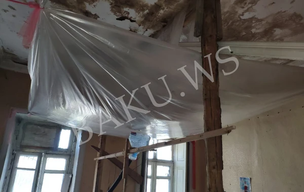 Paytaxtda ailə onlara verilən 194 min AZN kompensasiya ilə razılaşmır, söküntü ləngiyir - FOTO