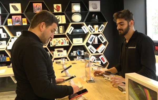 "Apple"ın rəsmi tərəfdaşı öz yeniliyi ilə sevindirib - FOTO/VİDEO