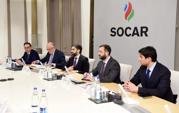 SOCAR və İDB enerji və rəqəmsallaşma sahəsində əməkdaşlığı nəzərdən keçirir - FOTO