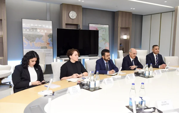 SOCAR və İDB enerji və rəqəmsallaşma sahəsində əməkdaşlığı nəzərdən keçirir - FOTO